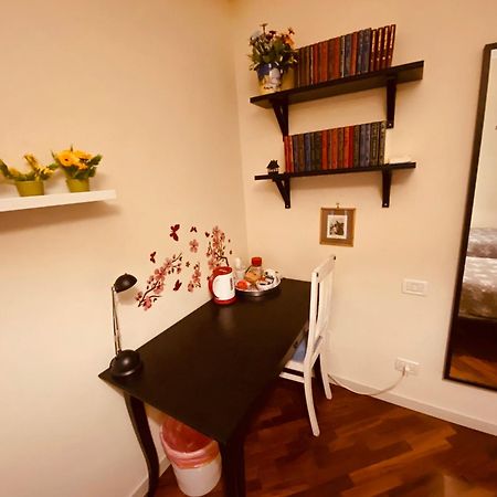 La Casa Di Amici Miei Apartment Cremona Bagian luar foto