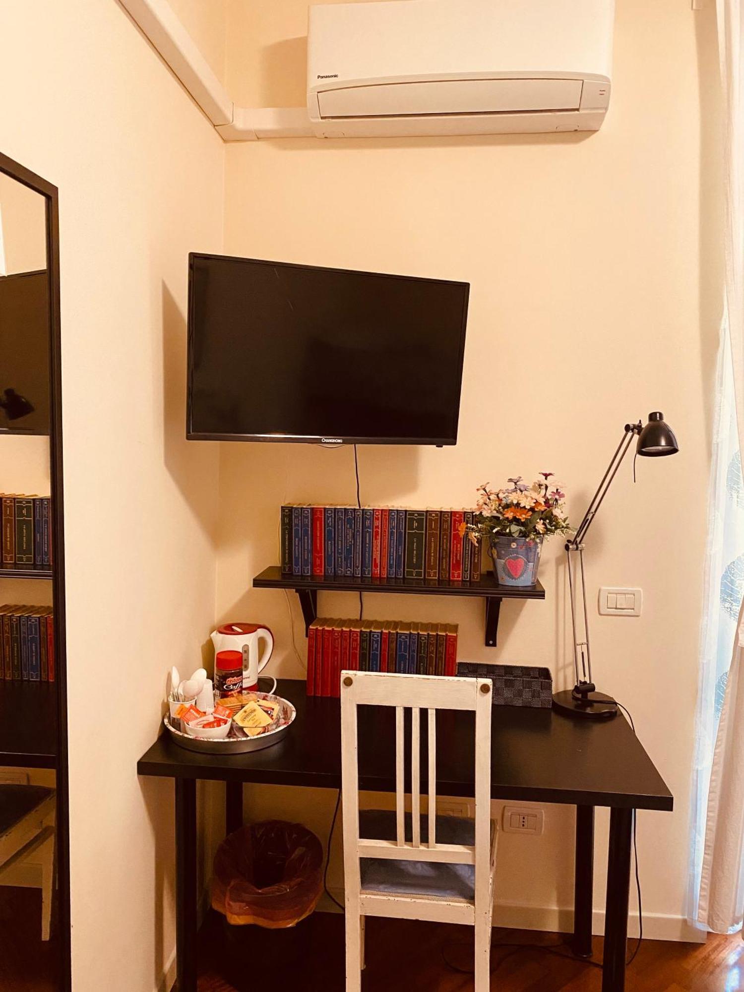 La Casa Di Amici Miei Apartment Cremona Bagian luar foto