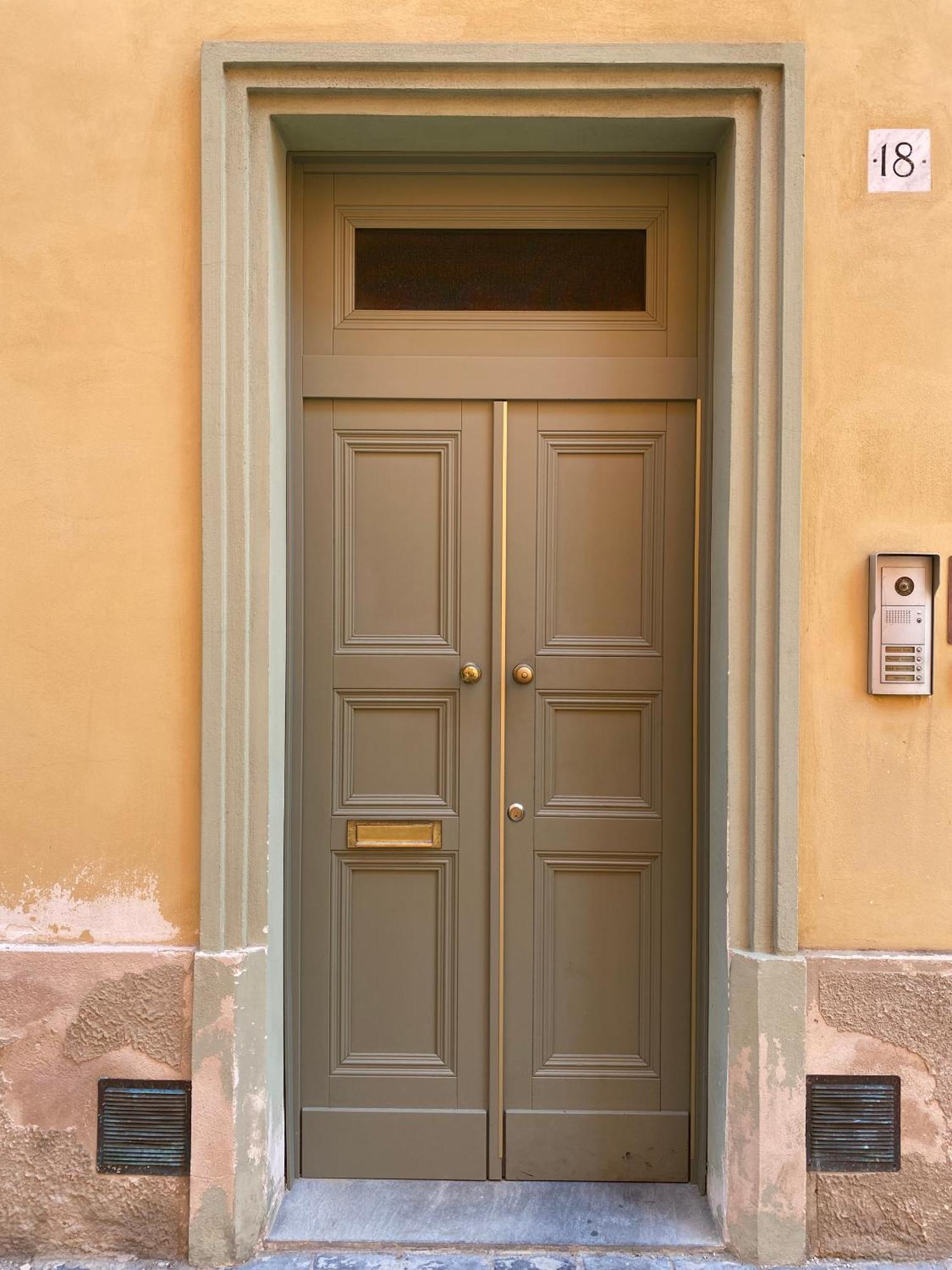 La Casa Di Amici Miei Apartment Cremona Bagian luar foto